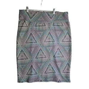 LulaRoe Cassie Skirt 2XL Geometric Triangle Print Pencil Stretch Plus Size